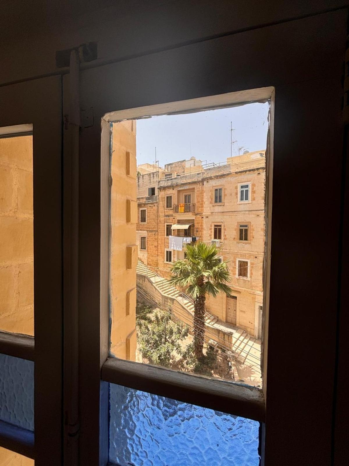 Апартаменты Three Cities Malta Cospicua Экстерьер фото