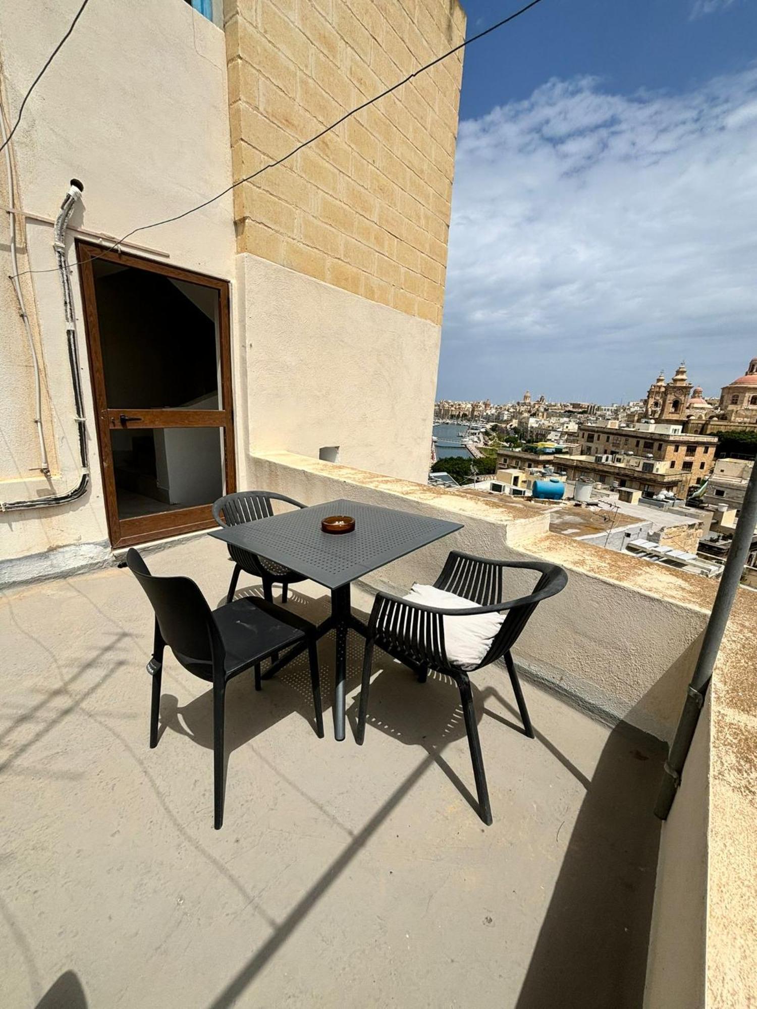 Апартаменты Three Cities Malta Cospicua Экстерьер фото